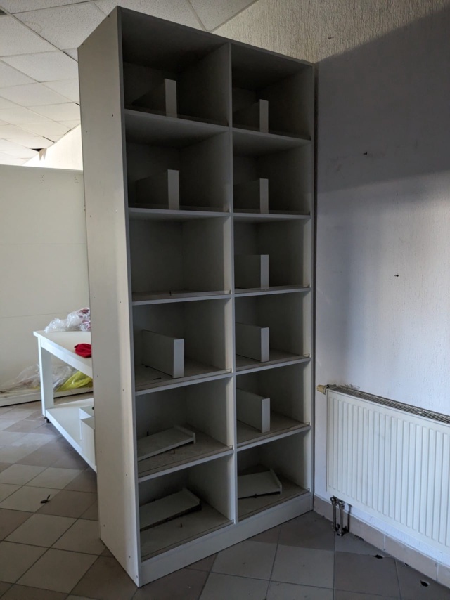 Regał z przegródkami, biały