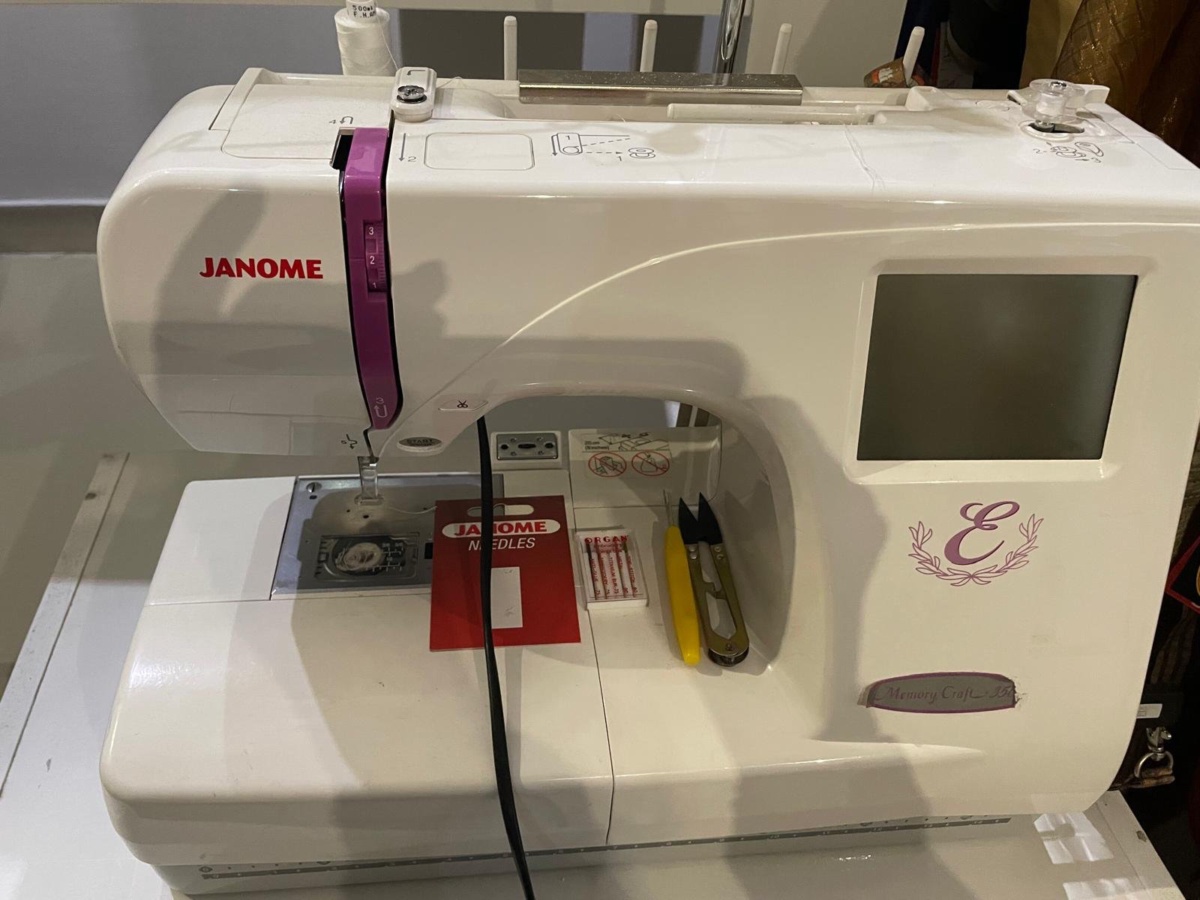 Hafciarka Janome Memory Craft 350E